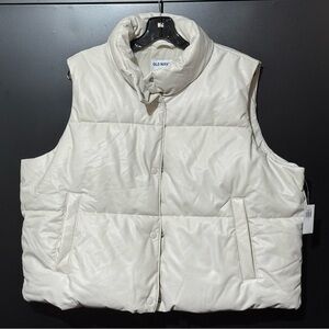 NEW with tags | Old Navy | Women's size XL | Faux leather | Puffer Vest